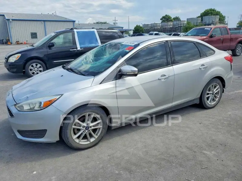 2015 Ford FOCUS фото