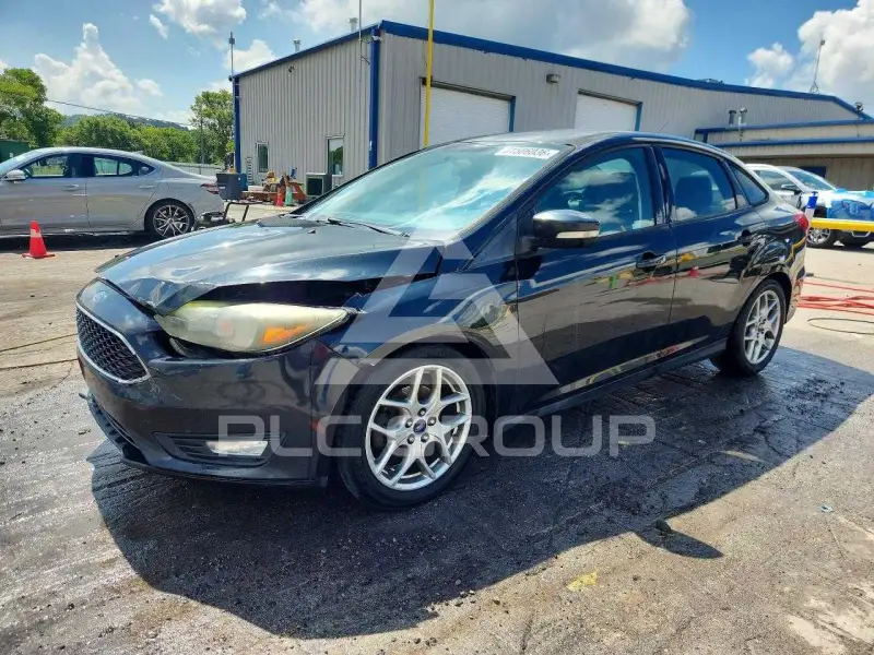 2015 Ford FOCUS фото