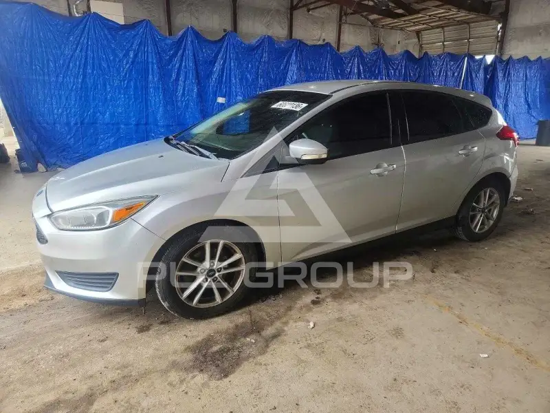 2015 Ford FOCUS фото