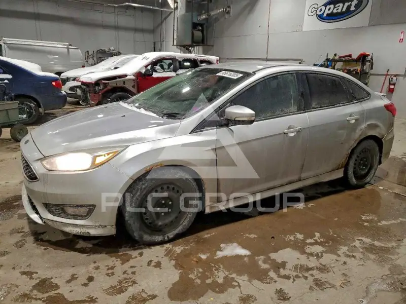 2015 Ford FOCUS фото