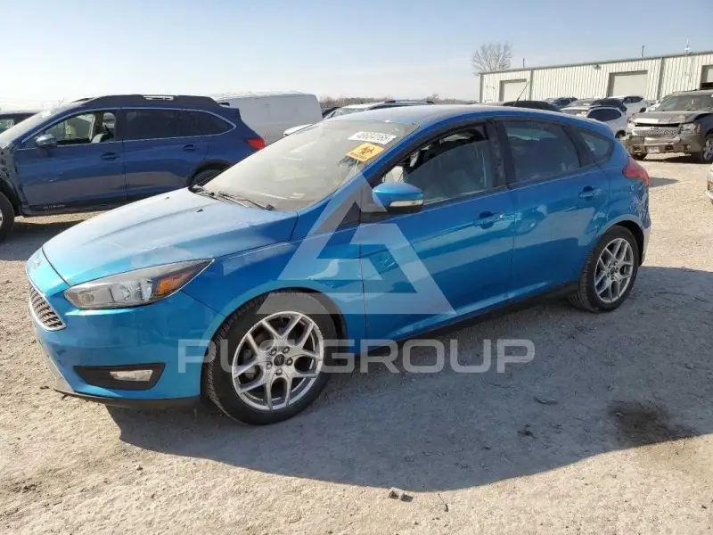 2015 Ford FOCUS фото