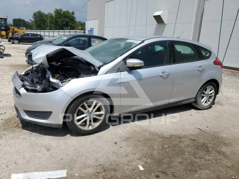 2015 Ford FOCUS photo