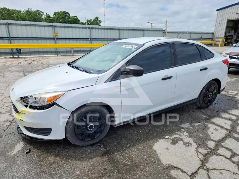2015 Ford FOCUS photo