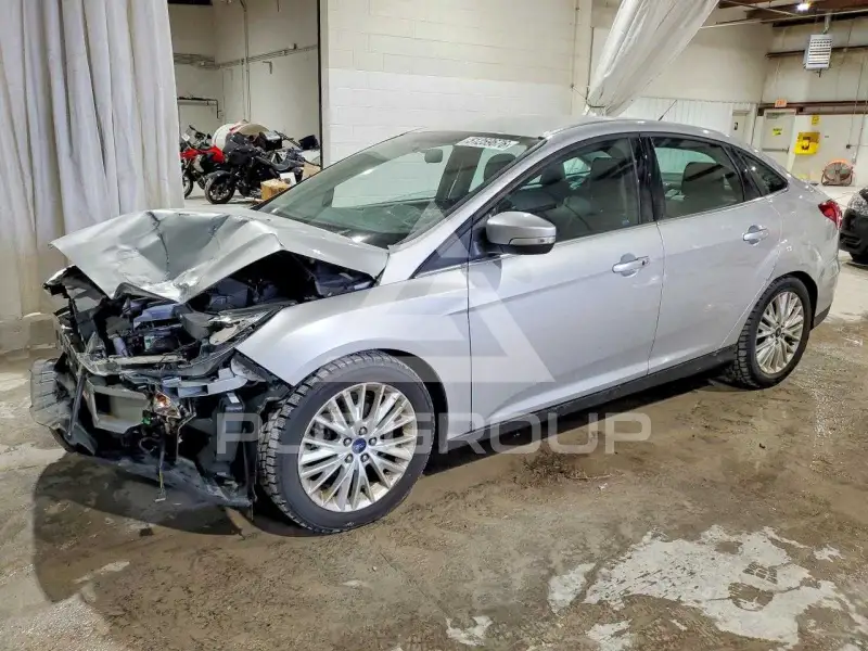 2015 Ford FOCUS photo