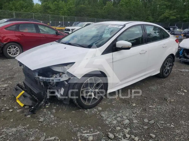 2015 Ford FOCUS photo