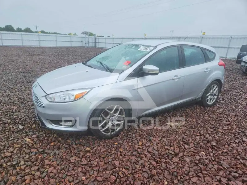 2015 Ford FOCUS фото