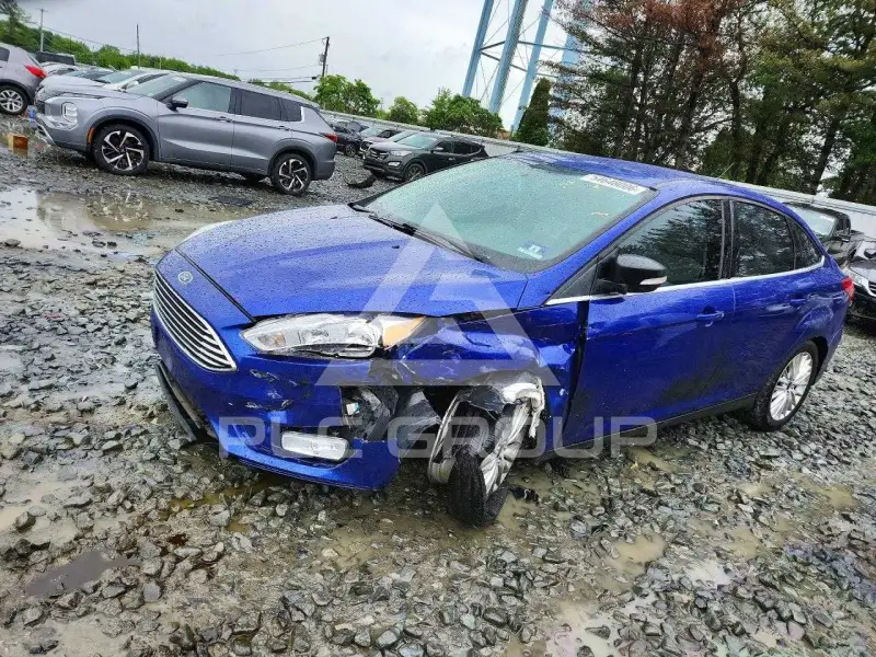 2015 Ford FOCUS photo