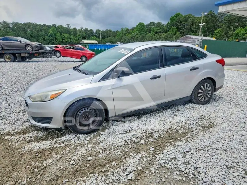 2015 Ford FOCUS фото