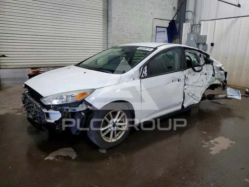 2015 Ford FOCUS фото