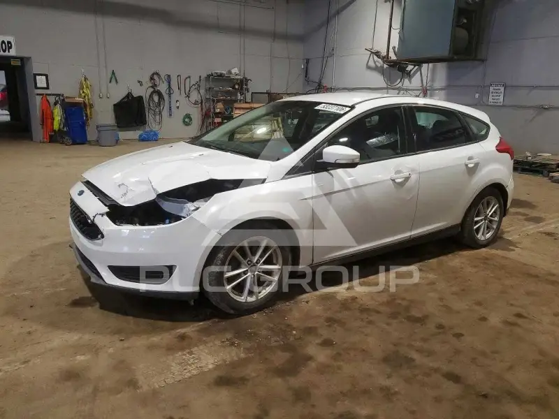2015 Ford FOCUS фото