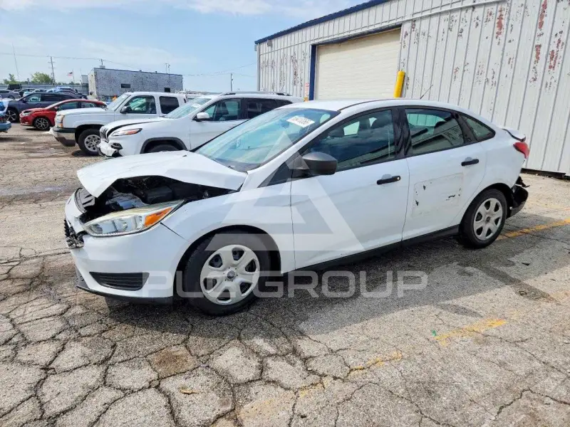 2015 Ford FOCUS фото