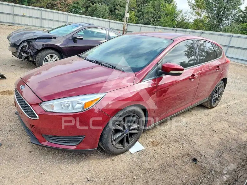 2015 Ford FOCUS фото
