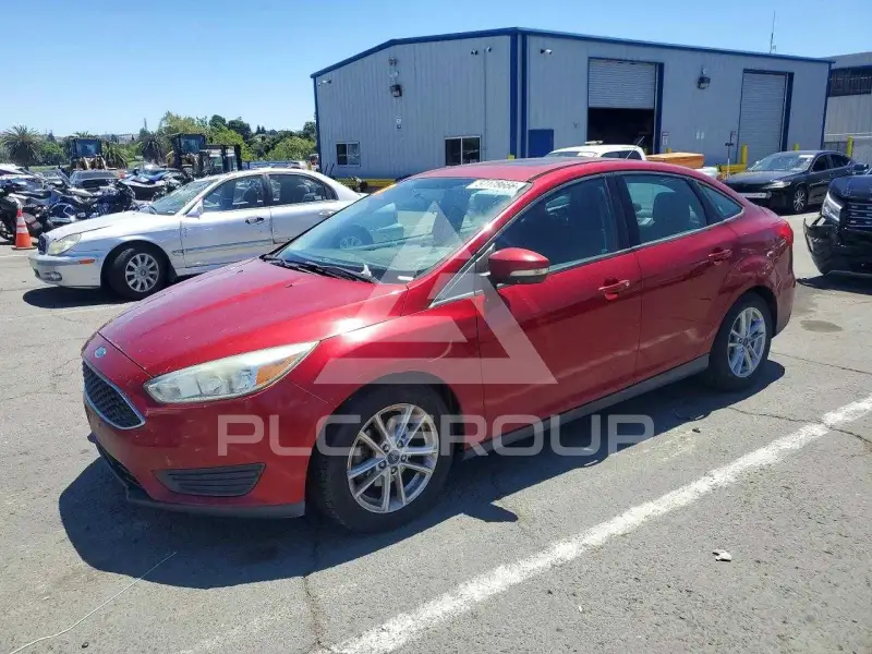 2015 Ford FOCUS photo