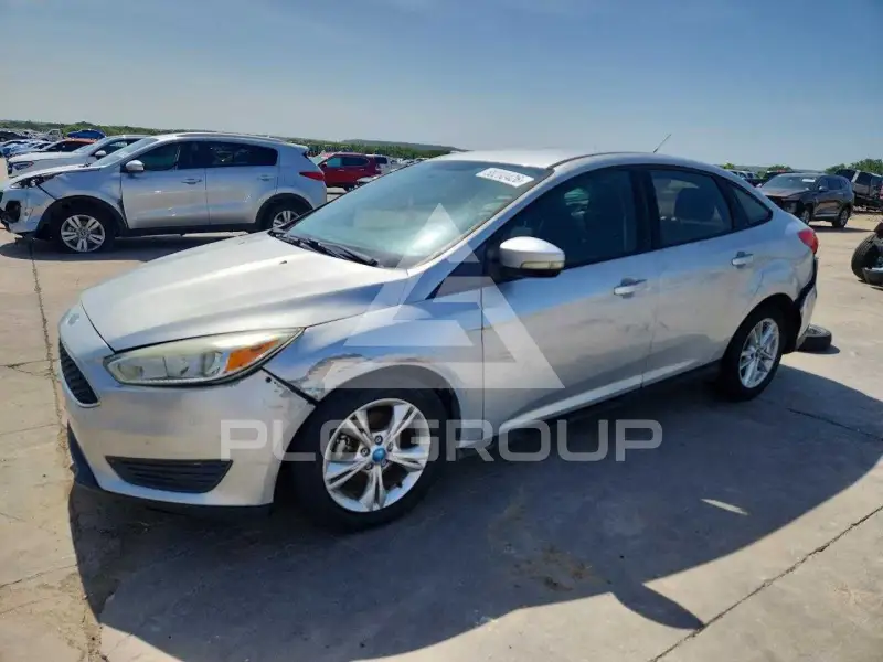 2015 Ford FOCUS фото