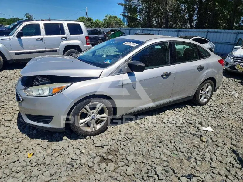 2015 Ford FOCUS photo
