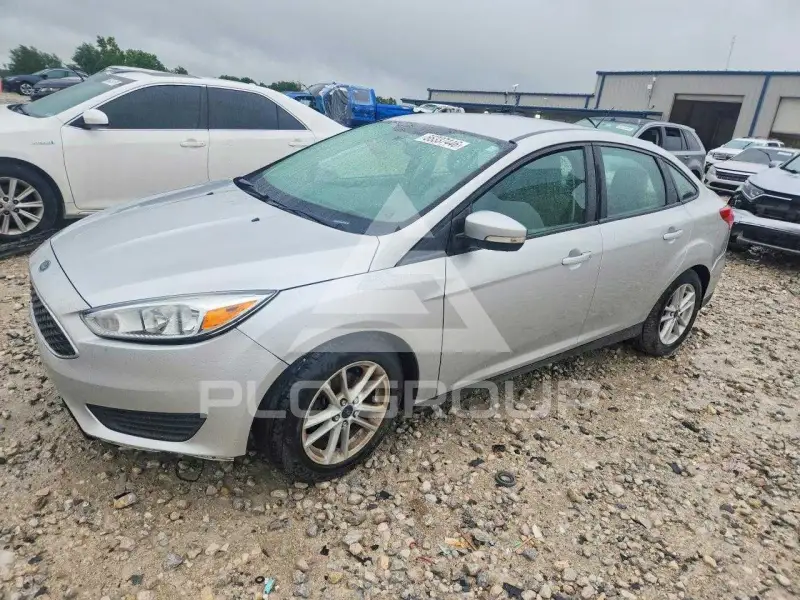 2015 Ford FOCUS photo