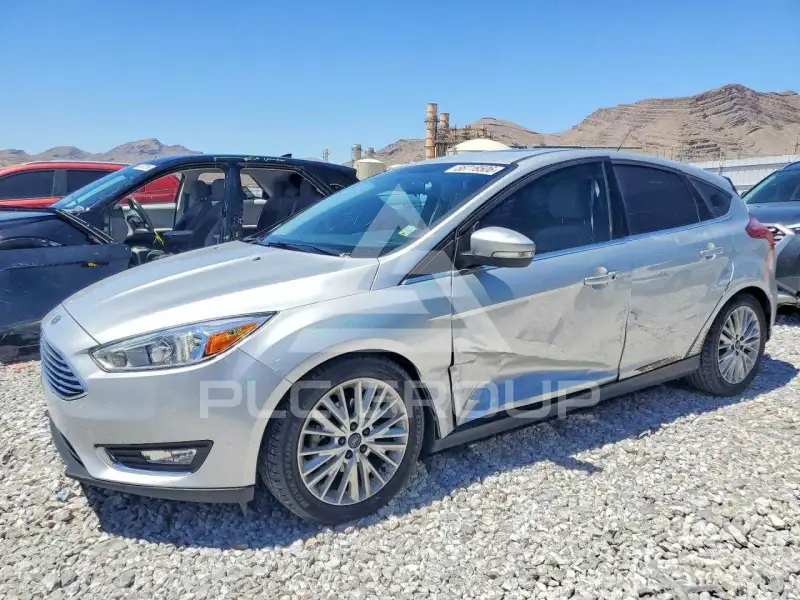 2015 Ford FOCUS фото