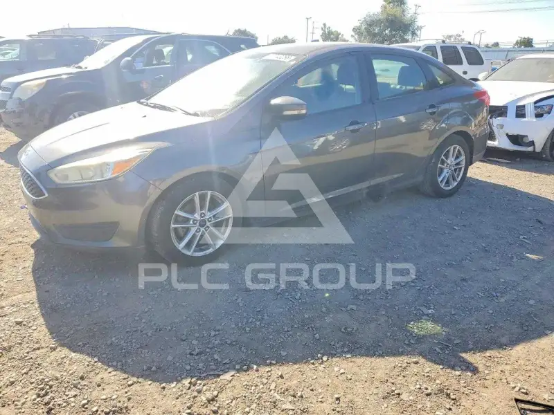 2015 Ford FOCUS фото