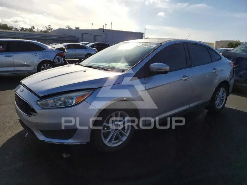 2015 Ford FOCUS photo