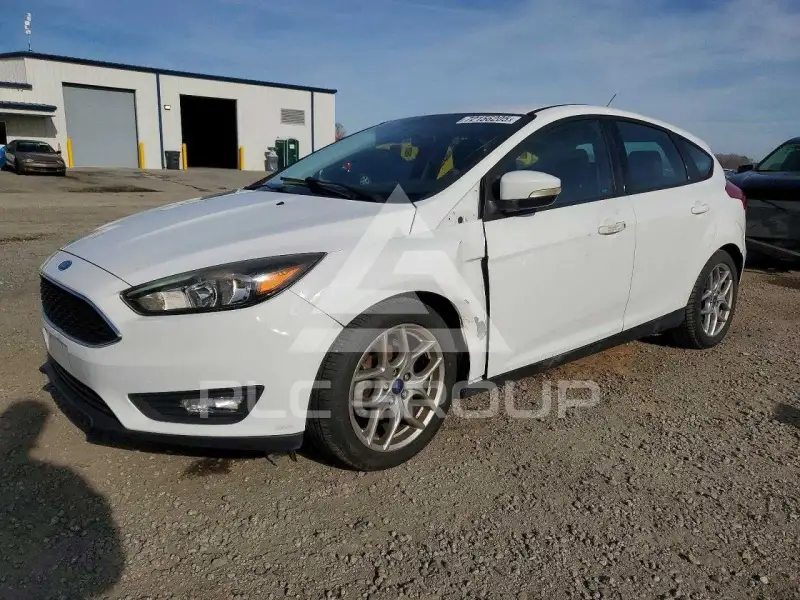2015 Ford FOCUS фото