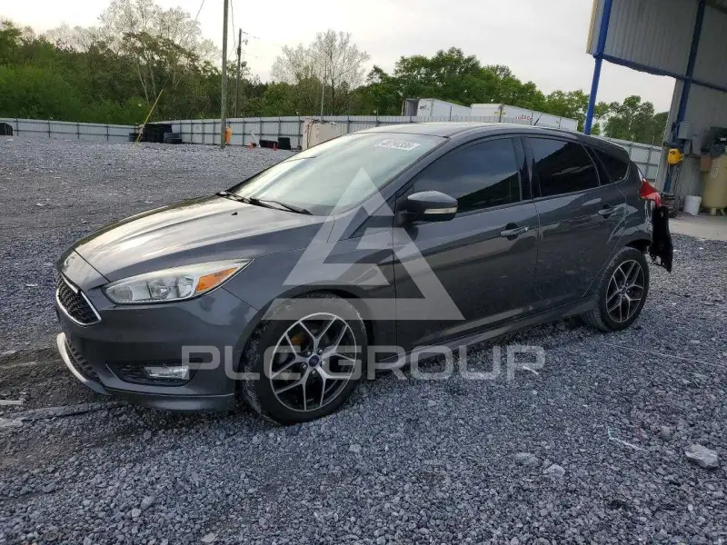 2015 Ford FOCUS фото