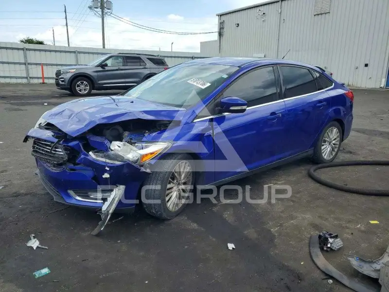 2015 Ford FOCUS photo