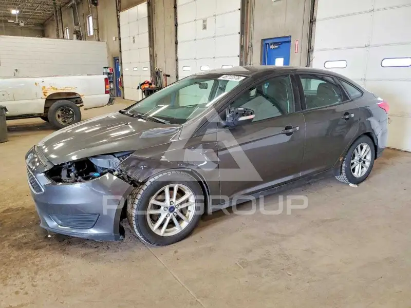 2015 Ford FOCUS фото