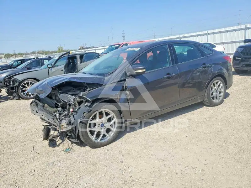 2015 Ford FOCUS photo