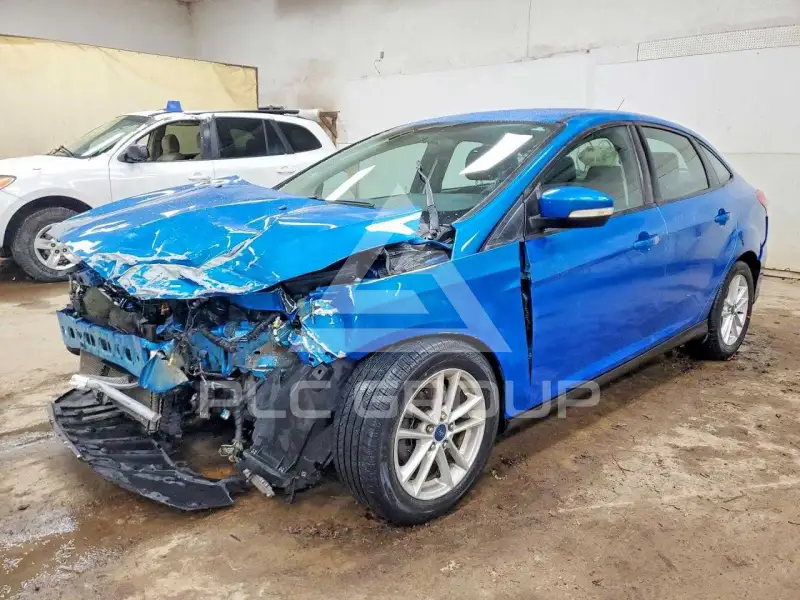 2015 Ford FOCUS photo