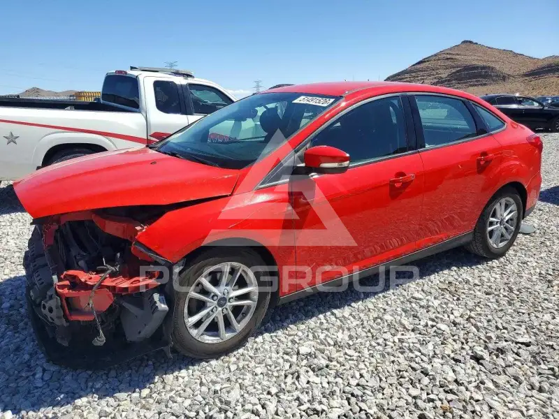 2015 Ford FOCUS photo