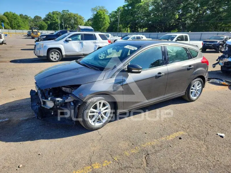 2015 Ford FOCUS фото