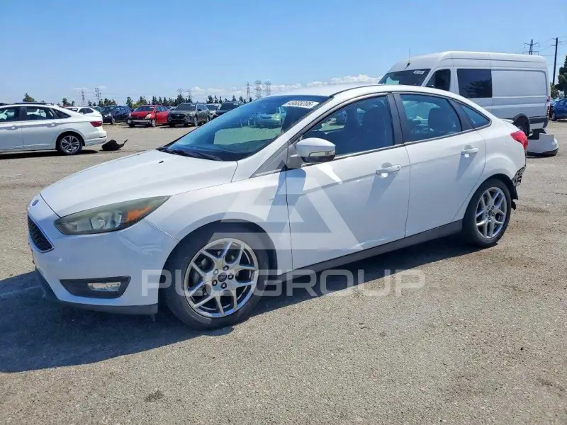 2015 Ford FOCUS photo