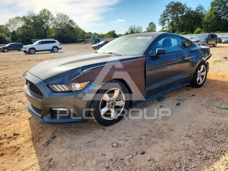 2015 Ford MUSTANG photo