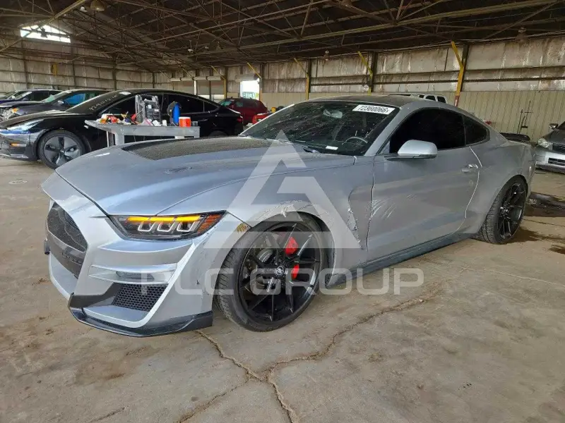 2015 Ford MUSTANG фото