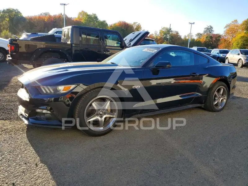 2015 Ford MUSTANG photo