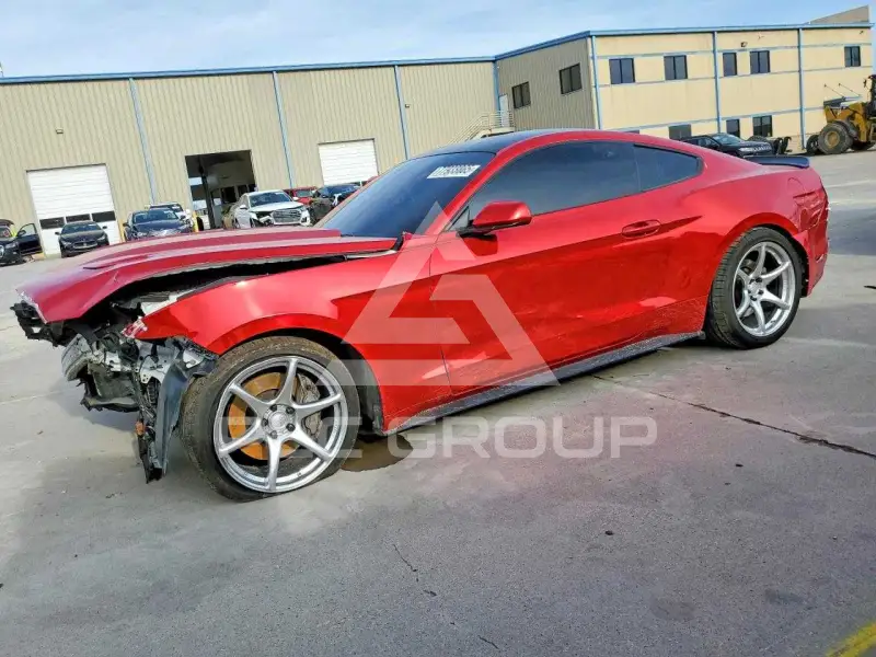 2015 Ford MUSTANG фото