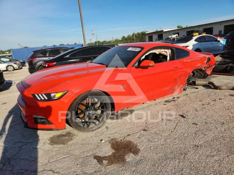 2015 Ford MUSTANG фото