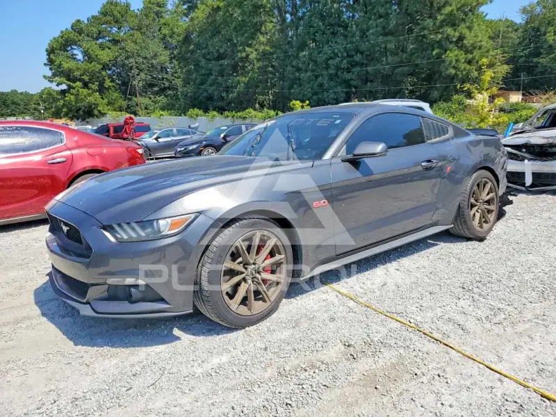 2015 Ford MUSTANG photo