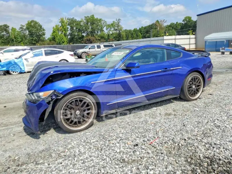 2015 Ford MUSTANG фото