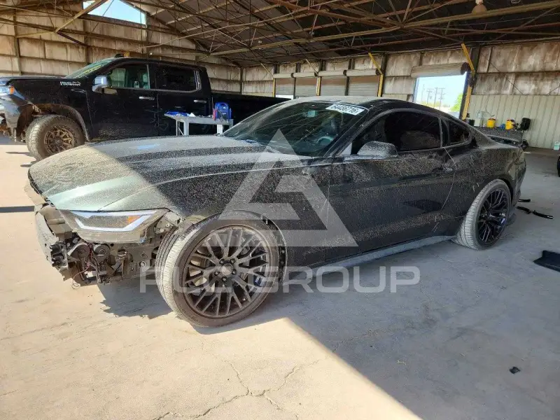 2015 Ford MUSTANG photo