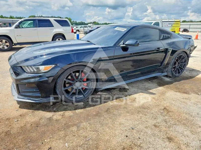 2015 Ford MUSTANG photo