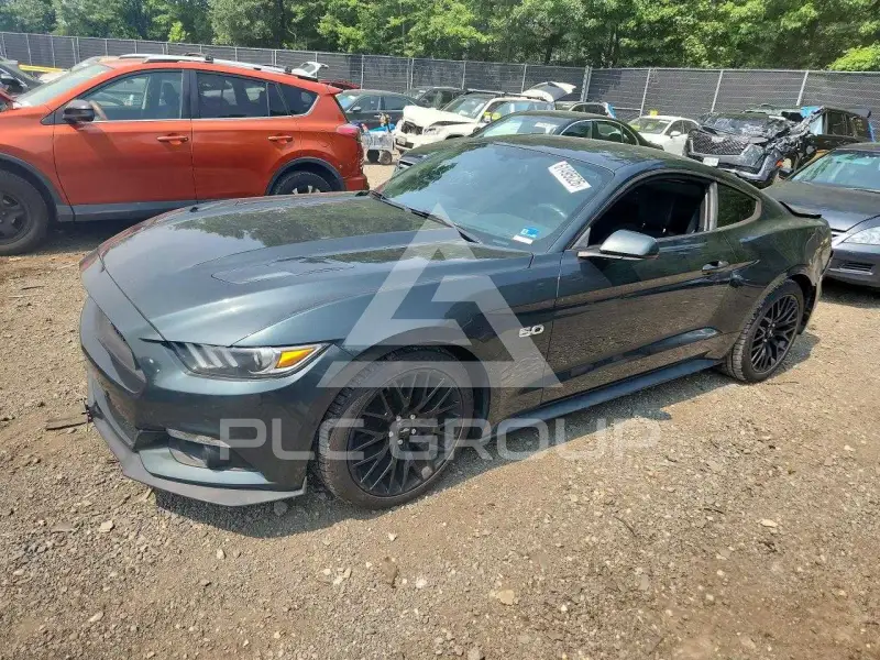 2015 Ford MUSTANG photo