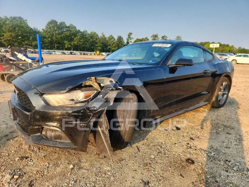 2015 Ford MUSTANG фото