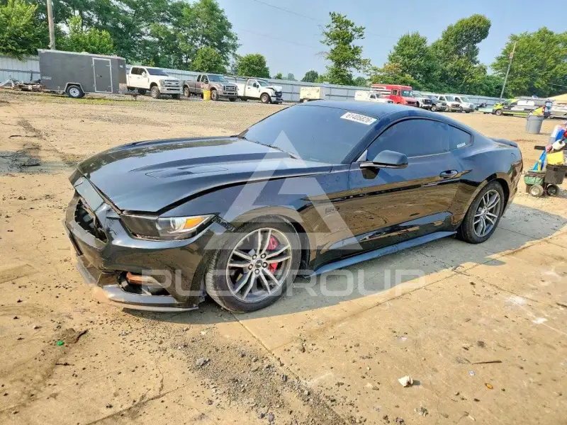 2015 Ford MUSTANG фото