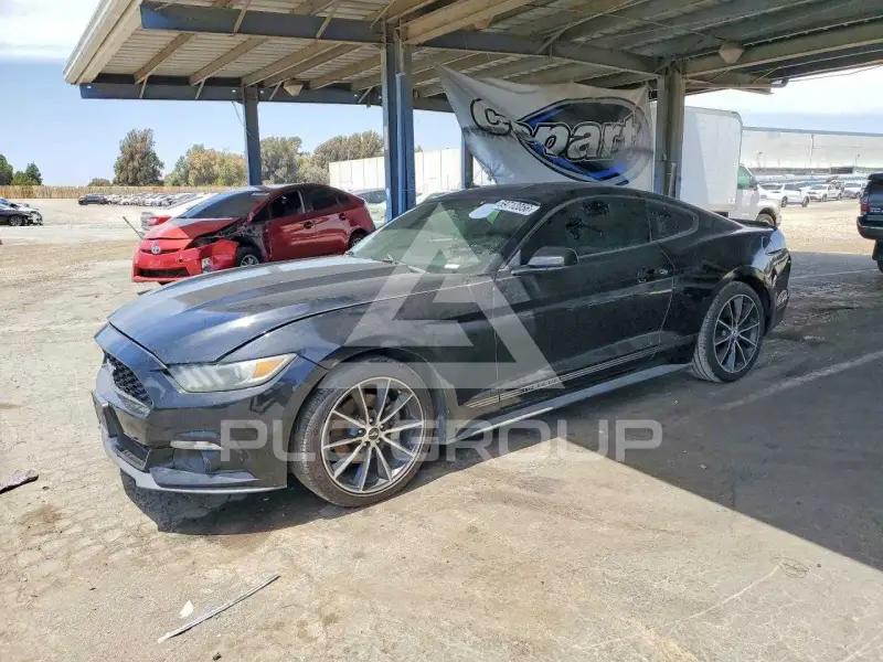 2015 Ford MUSTANG фото