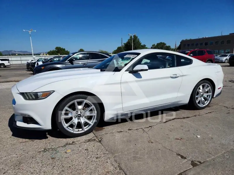 2015 Ford MUSTANG фото