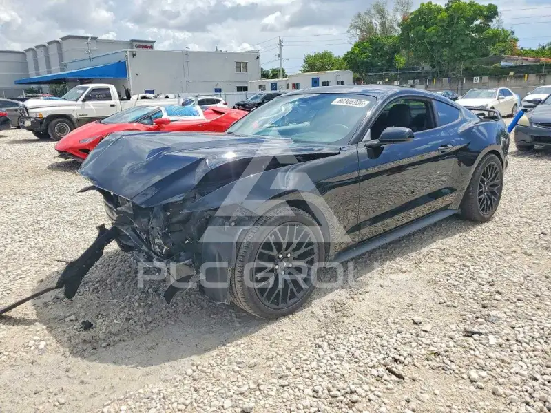 2015 Ford MUSTANG фото