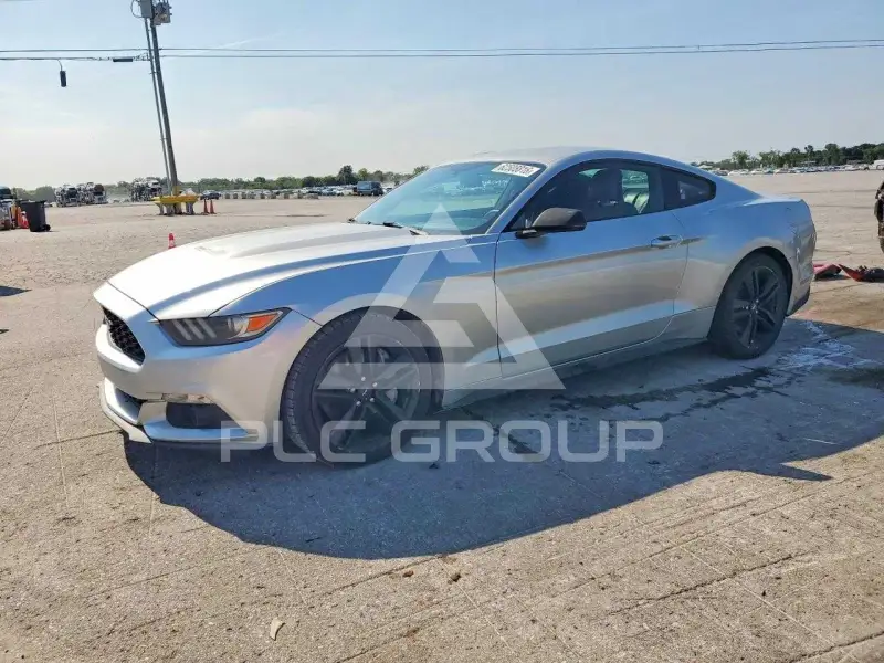 2015 Ford MUSTANG photo
