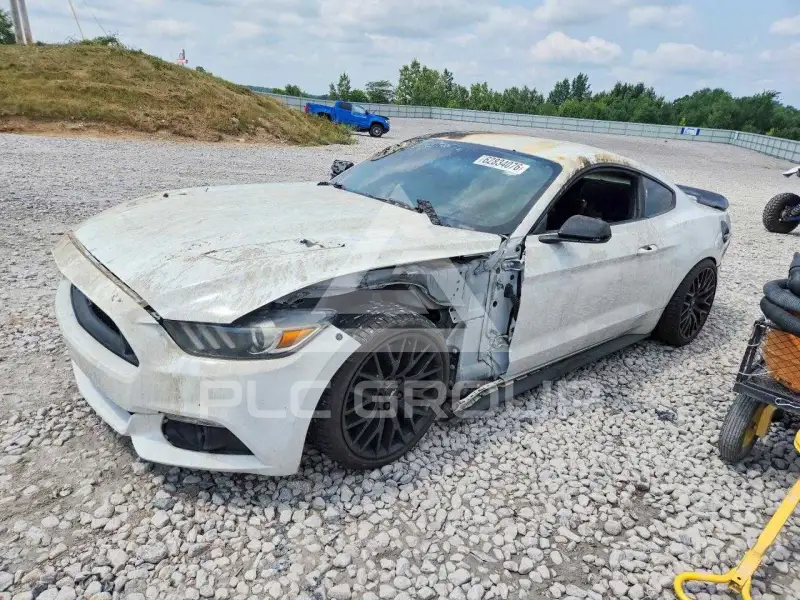 2015 Ford MUSTANG photo