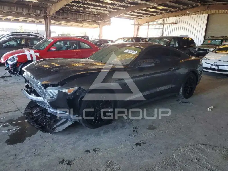 2015 Ford MUSTANG photo